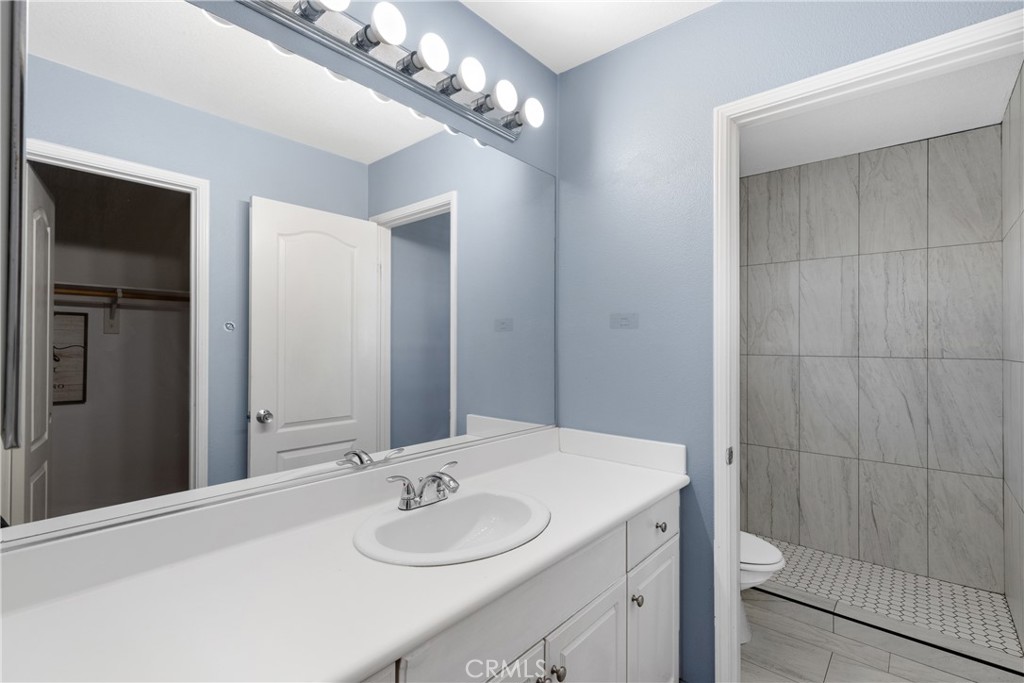 32522 Safflower Street Property Photo 31