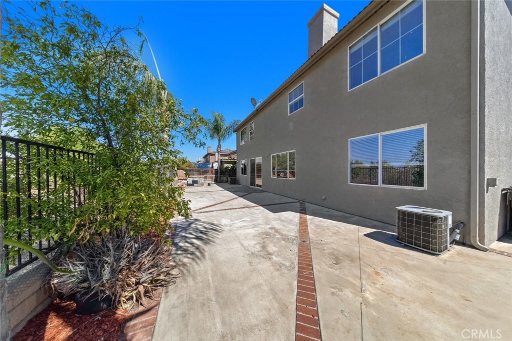 32522 Safflower Street Property Photo 37