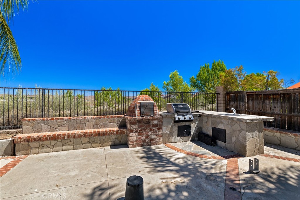 32522 Safflower Street Property Photo 41