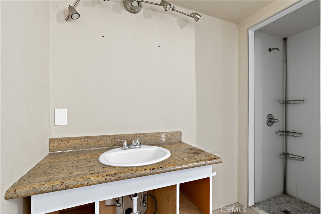 32522 Safflower Street Property Photo 44