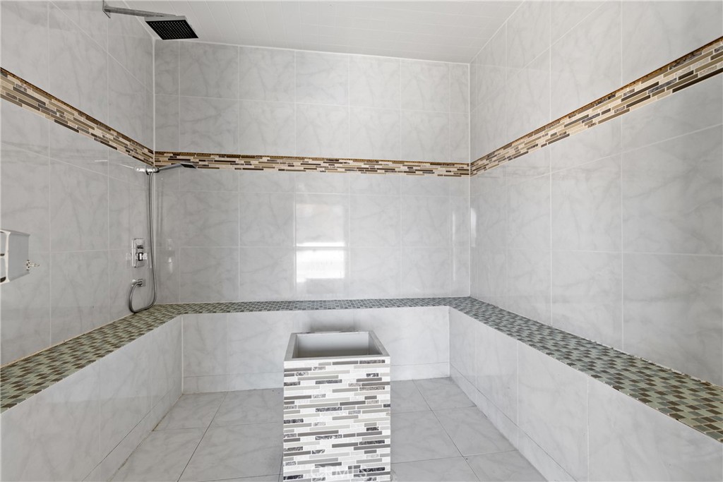 32522 Safflower Street Property Photo 46