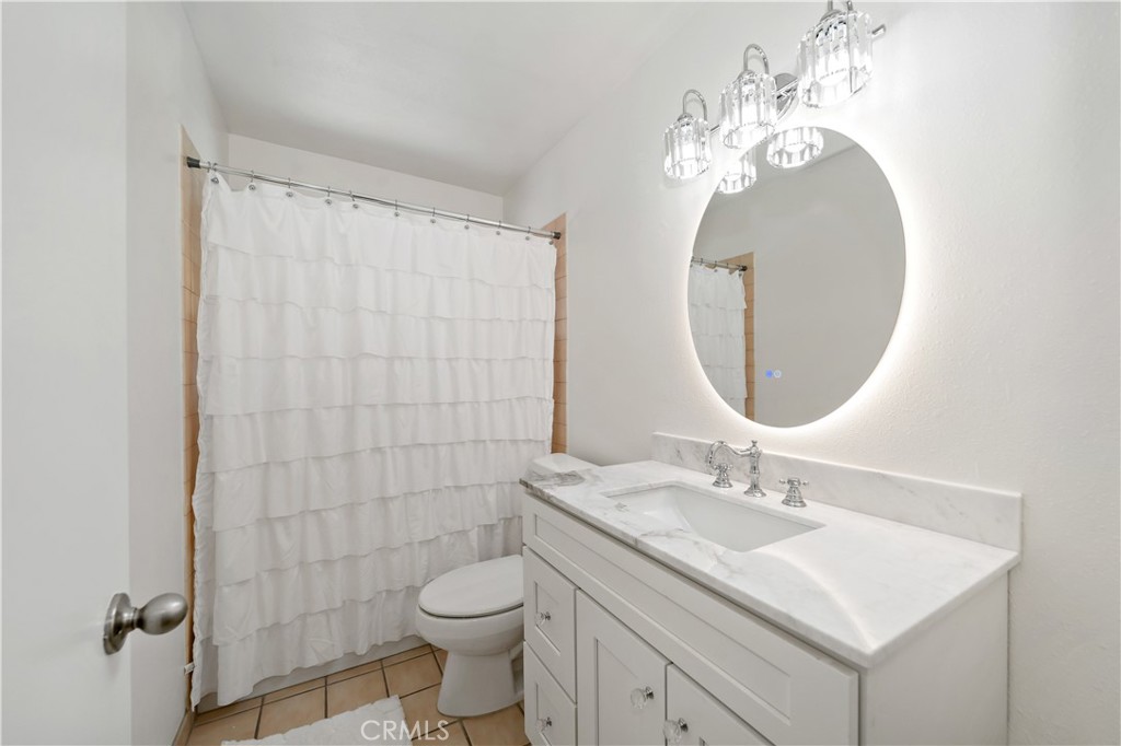 3777 N Arrowhead Avenue Property Photo 13