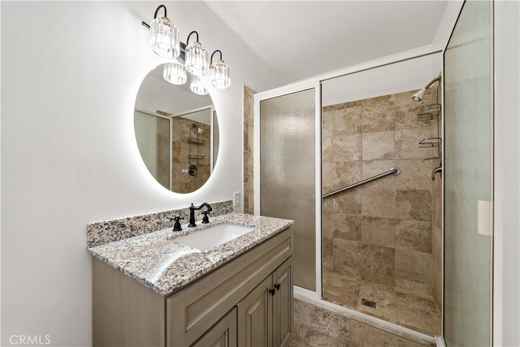 3777 N Arrowhead Avenue Property Photo 15