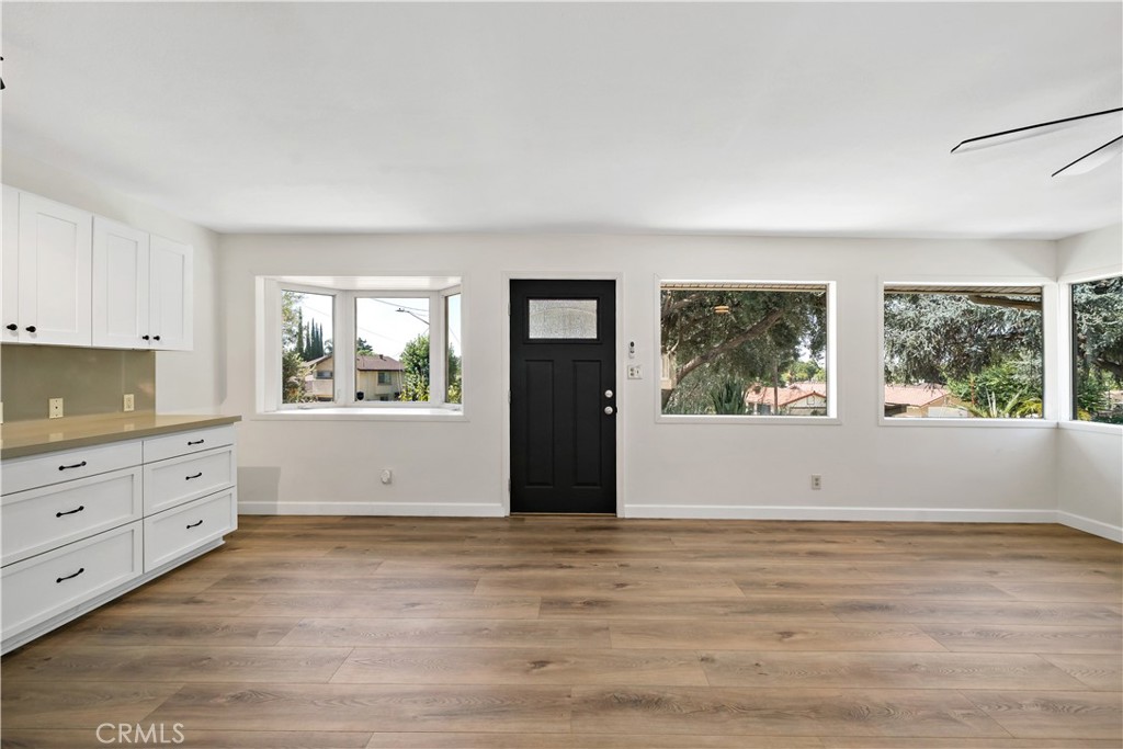 3777 N Arrowhead Avenue Property Photo 18