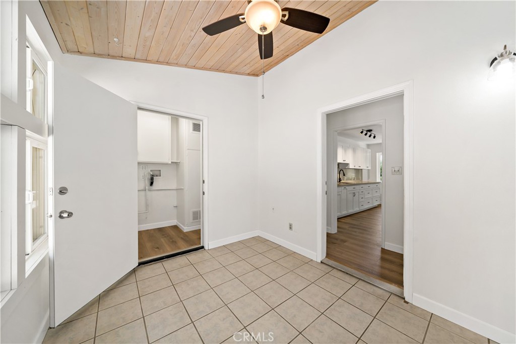 3777 N Arrowhead Avenue Property Photo 26