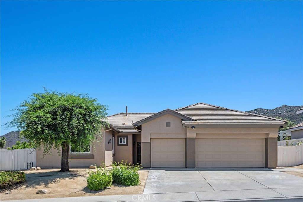 42730 Settlers Ridge Property Photo 1