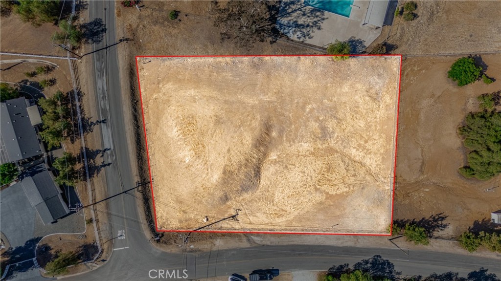 0 Conejo/las Flores Property Photo 5