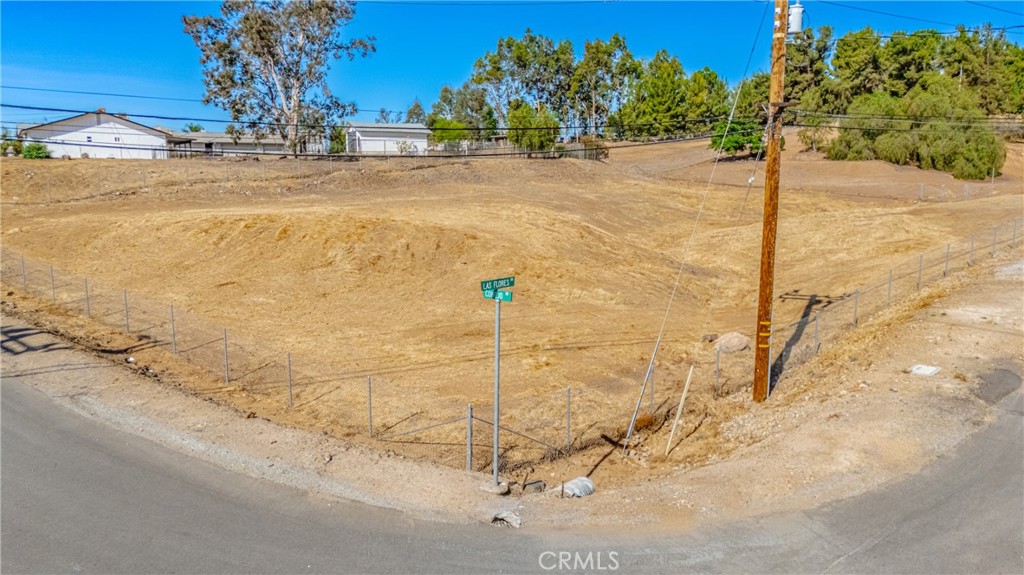 0 Conejo/las Flores Property Photo 9