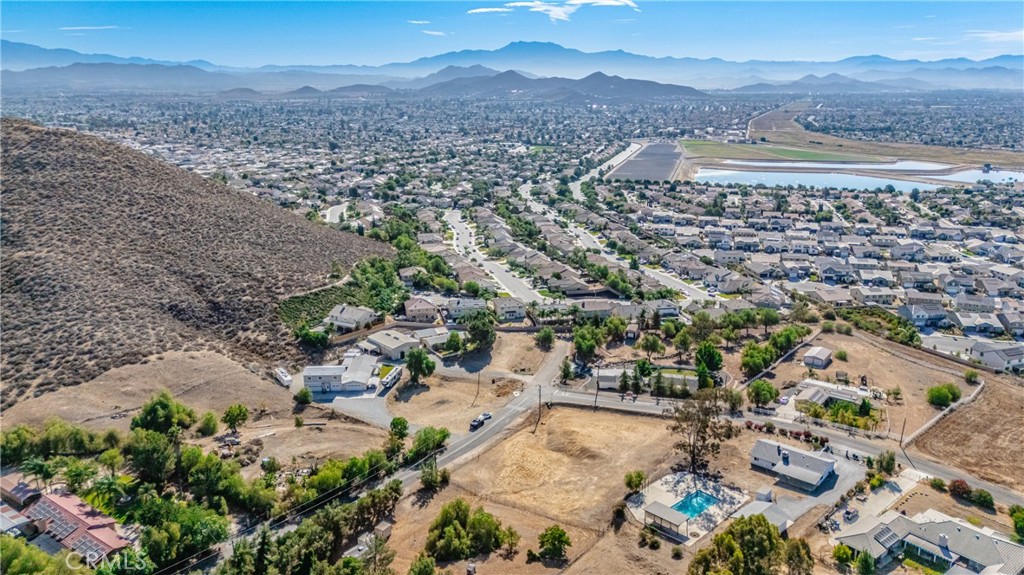 0 Conejo/las Flores Property Photo 25