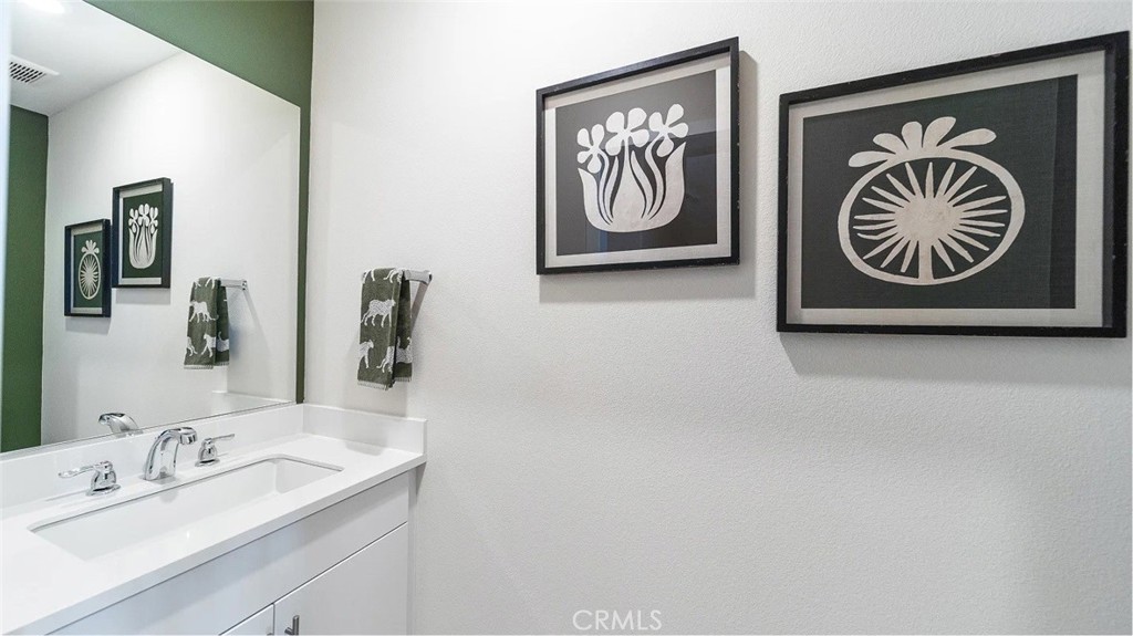 2577 Cloudview Privado Property Photo 9