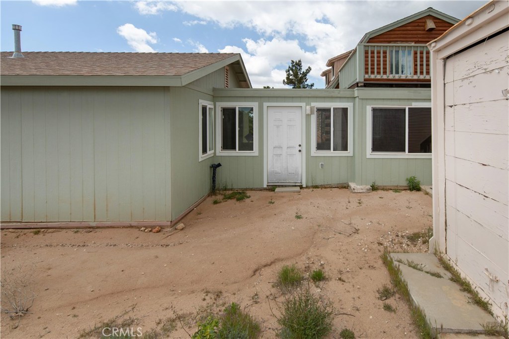 41790 Jay Dee Lane Property Photo 3
