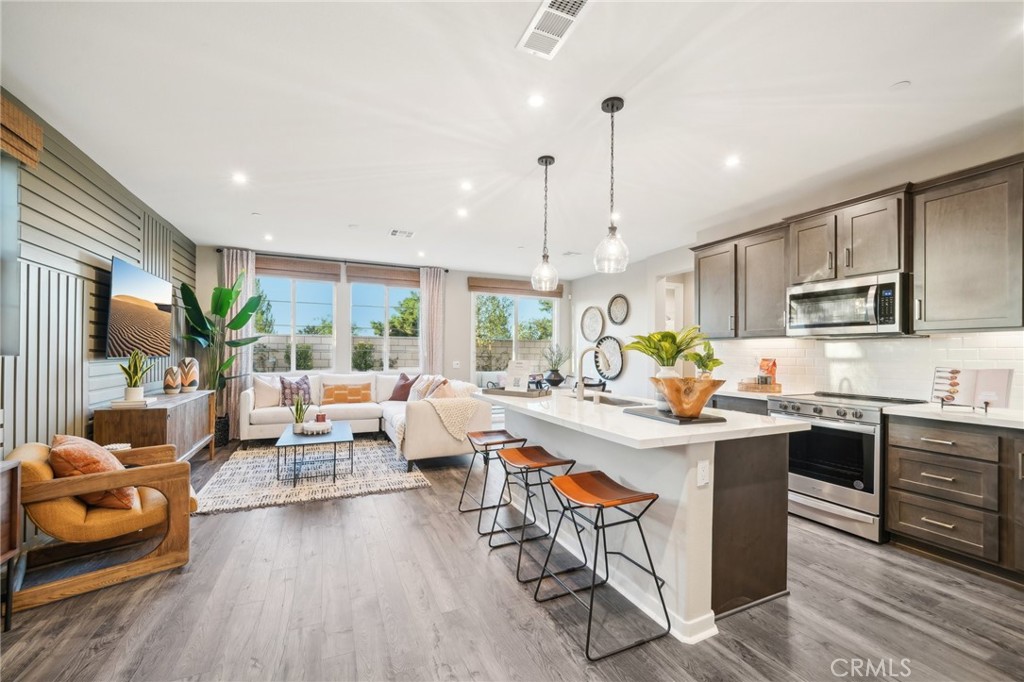 16031 Olivas Lane Property Photo 1