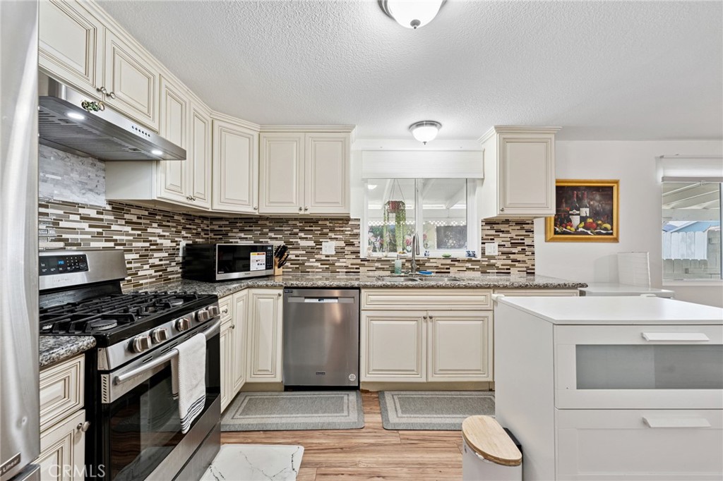 43692 Ange Lane Property Photo 13