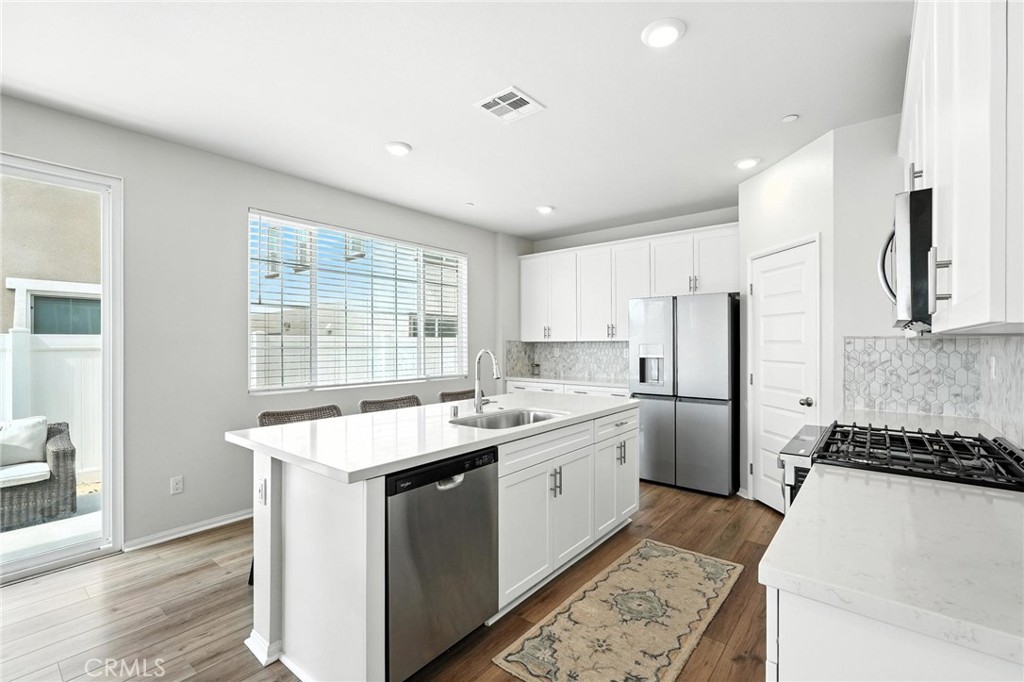 28267 Ashtree Street Property Photo 8