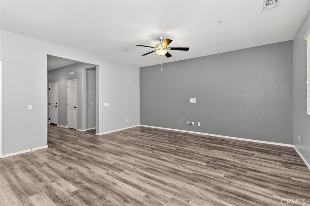 96 Luna Avenue Property Photo 6