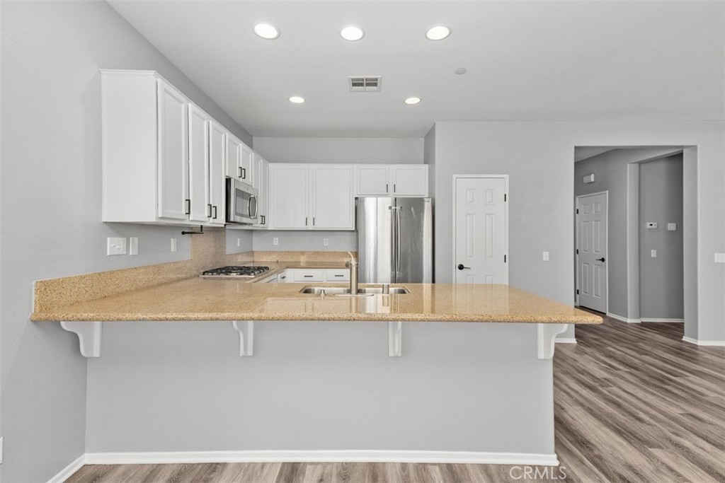 96 Luna Avenue Property Photo 12