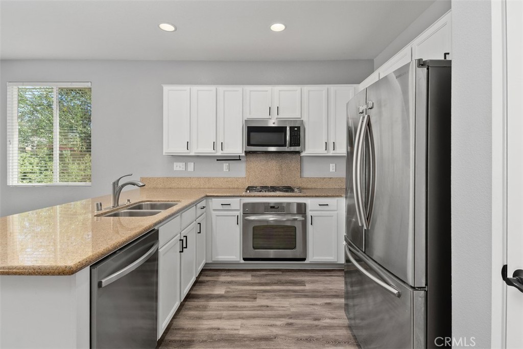 96 Luna Avenue Property Photo 13