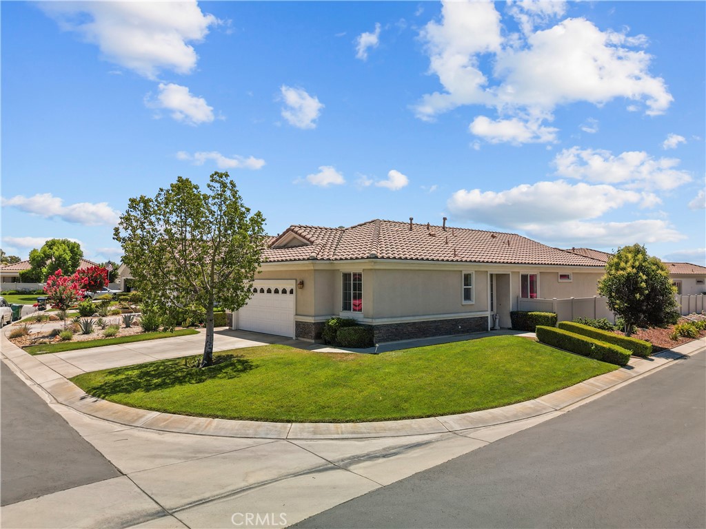 1195 Cliffrose Way Property Photo 1