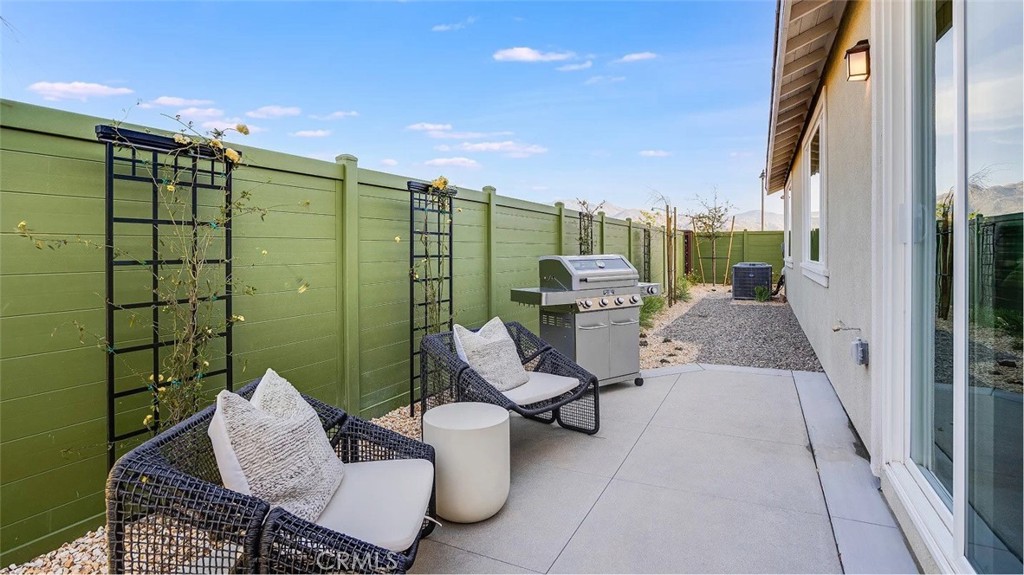 17533 Crabtree Meadows Property Photo 22