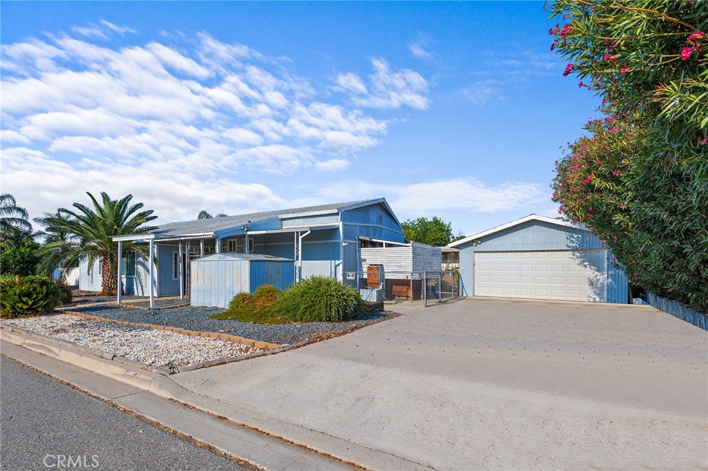 26041 San Quintin Road Property Photo 3