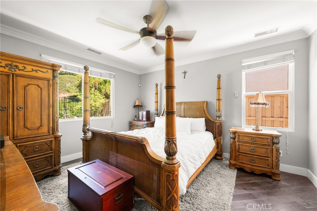 1850 Belmont Court Property Photo 18