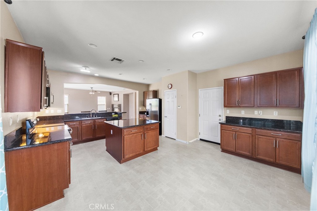 34066 Lily Road Property Photo 10