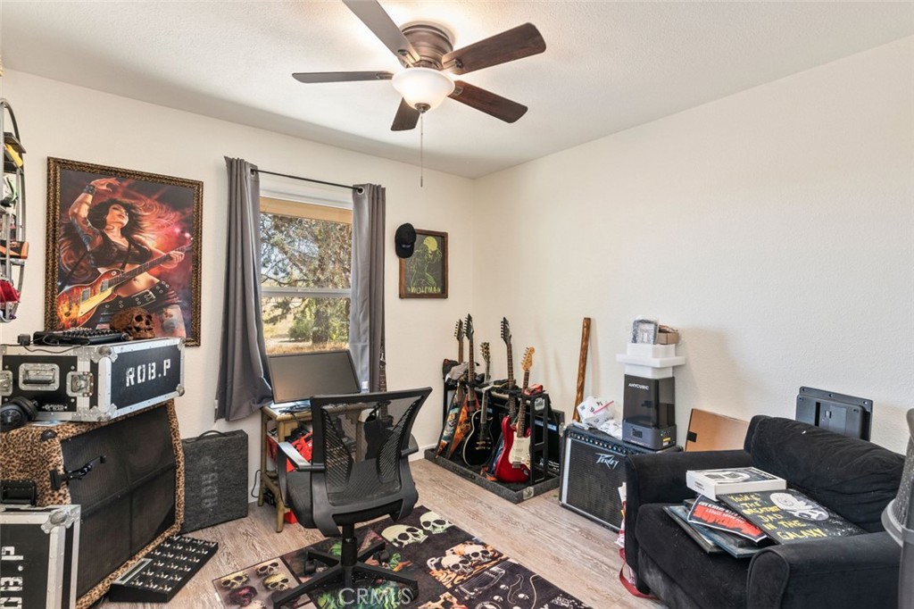 38855 Howard Road Property Photo 25