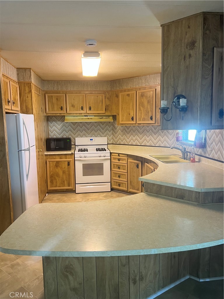 27701 Murrieta 125 Property Photo 5