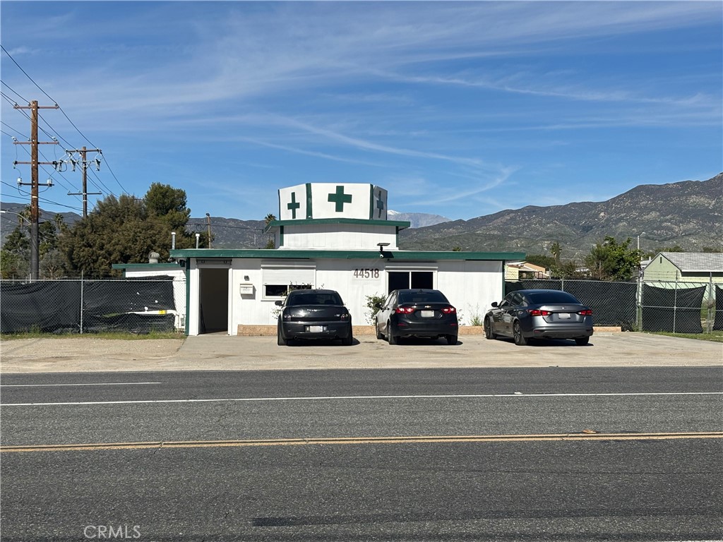 44518 State Highway 74 Property Photo 1