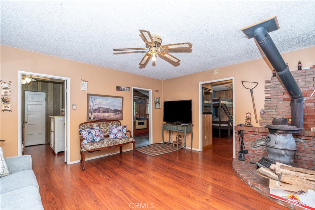 9165 Coffey Road Property Photo 9