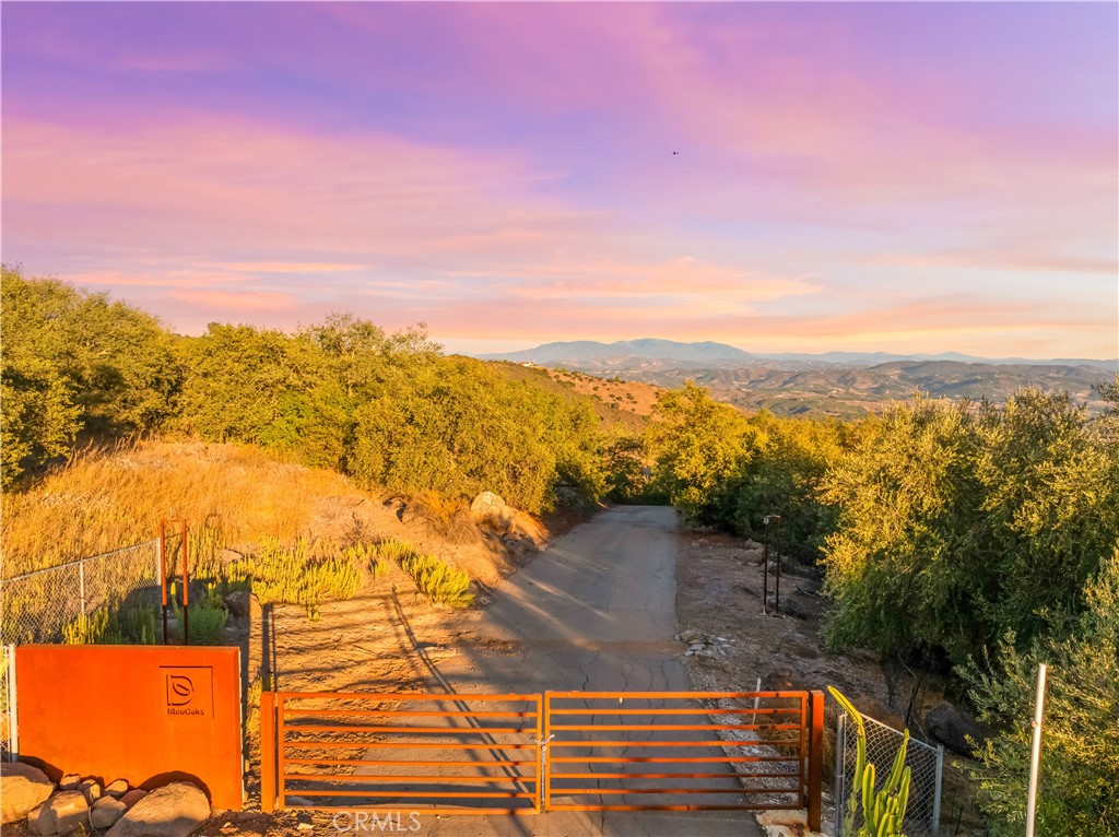0 La Villa Property Photo 2