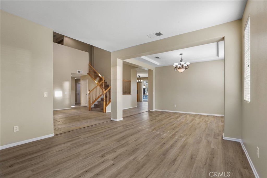 41793 Pioneer Street Property Photo 5