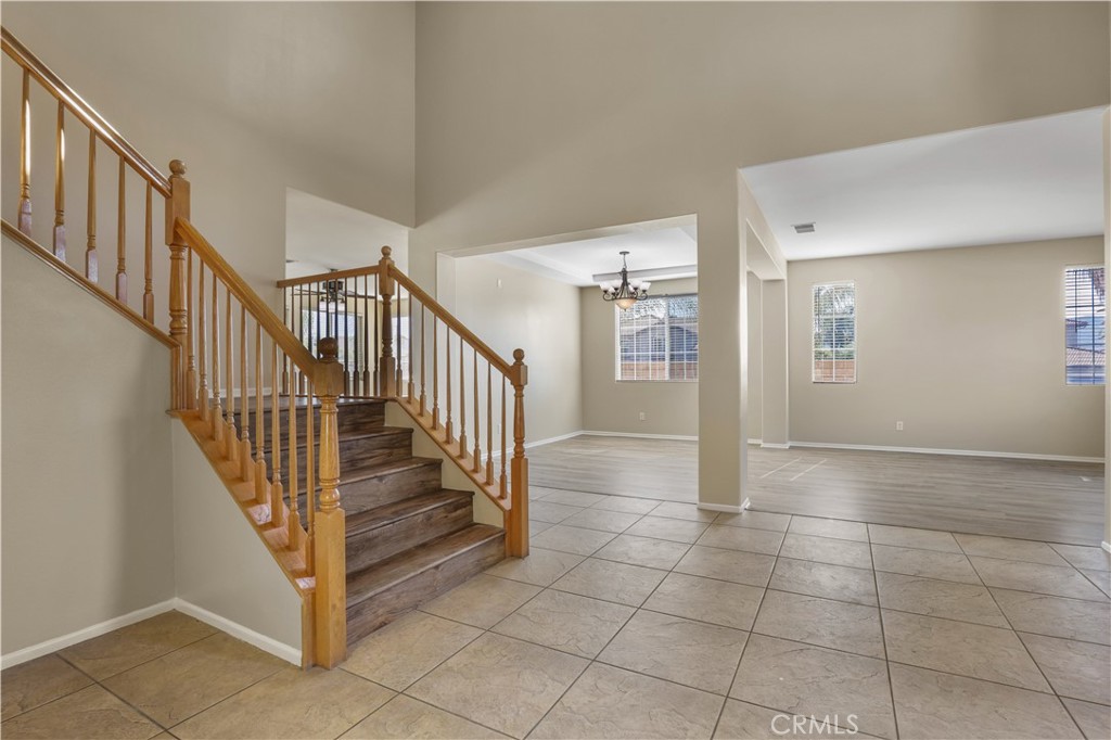 41793 Pioneer Street Property Photo 8