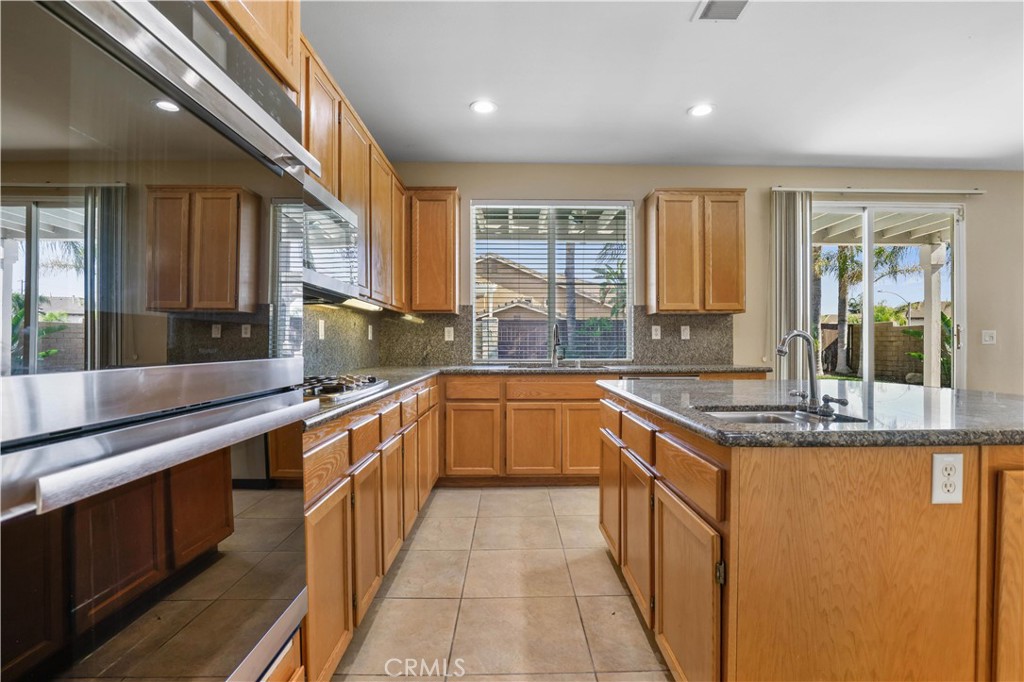 41793 Pioneer Street Property Photo 15