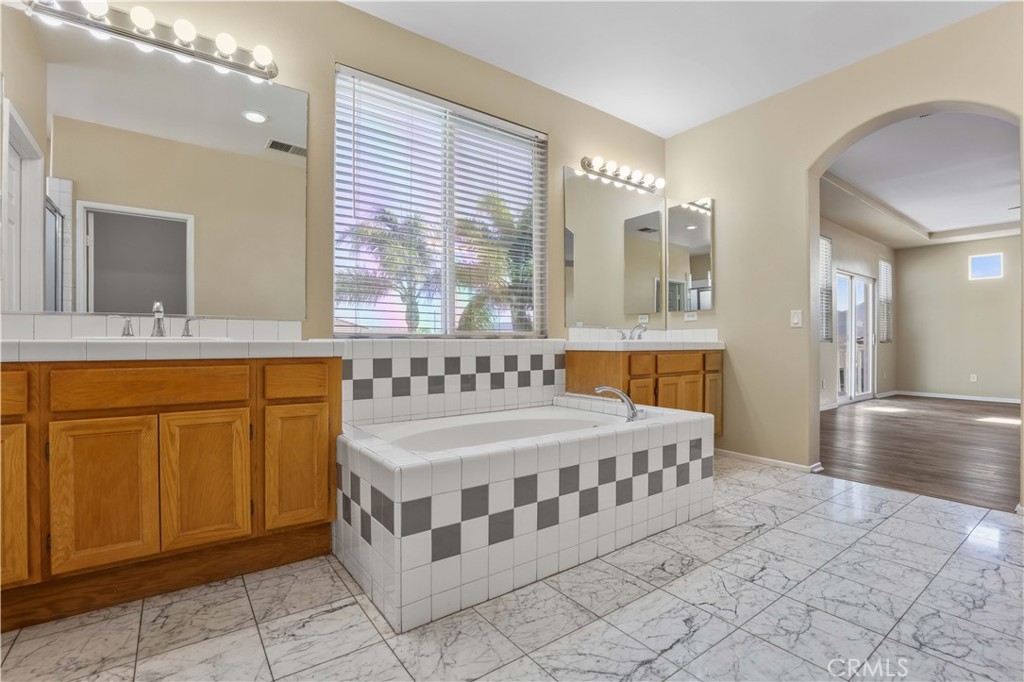 41793 Pioneer Street Property Photo 32