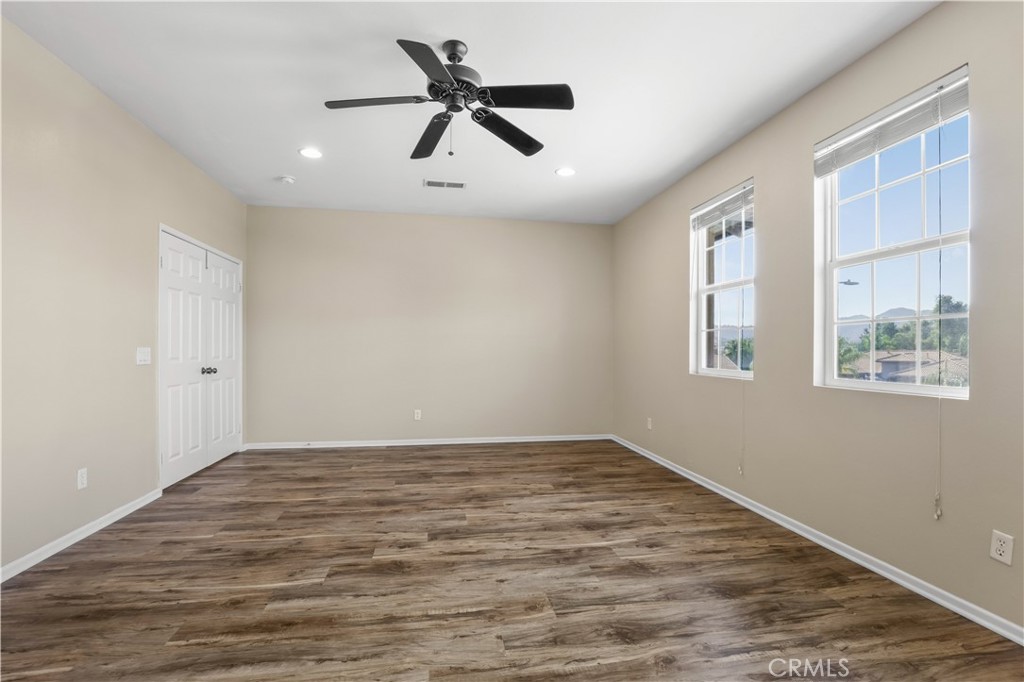 41793 Pioneer Street Property Photo 38