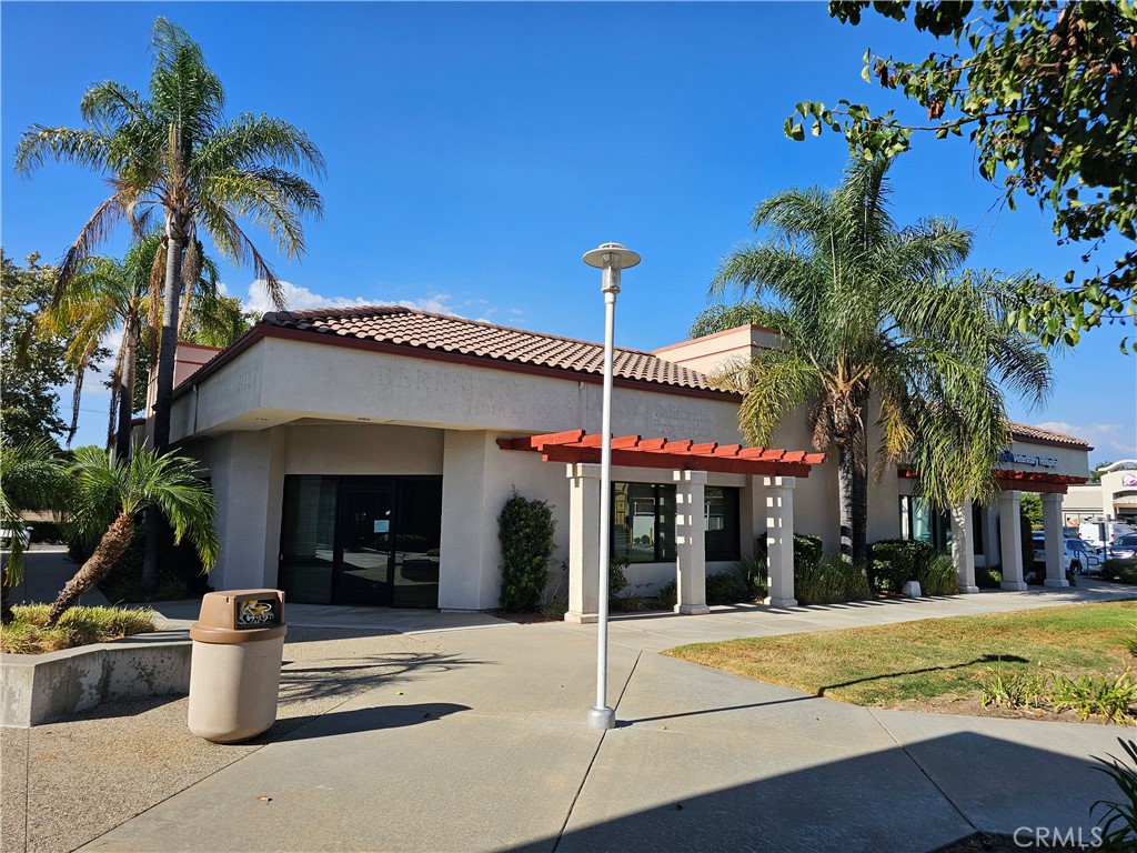 31685 Temecula Parkway Property Photo 1