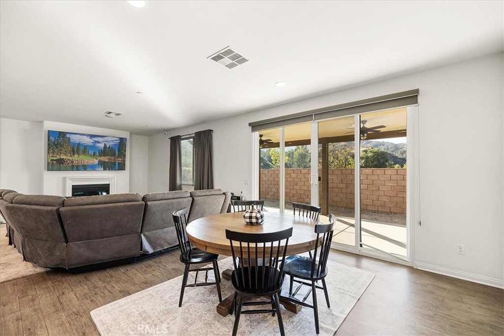 29129 Evans Way Property Photo 13