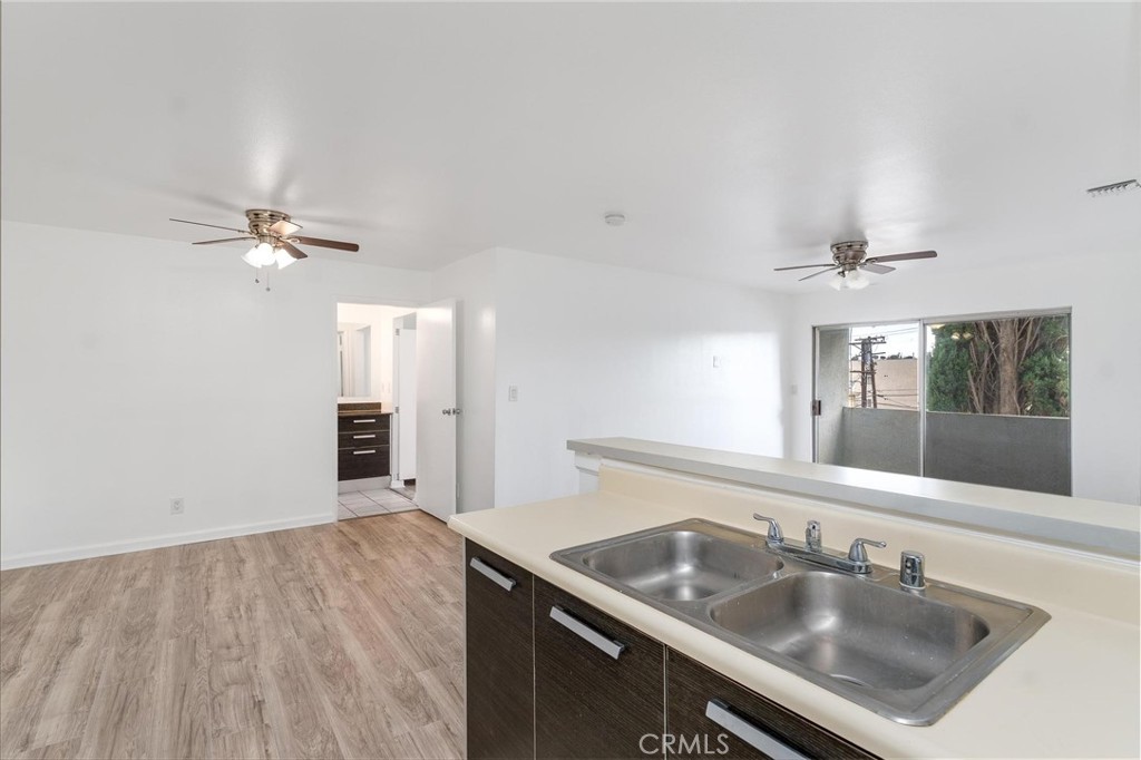 7254 Vassar Ave 308 Property Photo 4