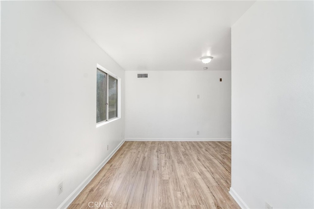 7254 Vassar Ave 308 Property Photo 13