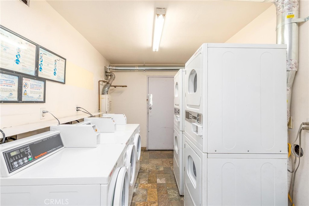 7254 Vassar Ave 308 Property Photo 29