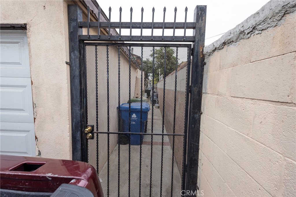 705 Mcdonald Avenue Property Photo 27
