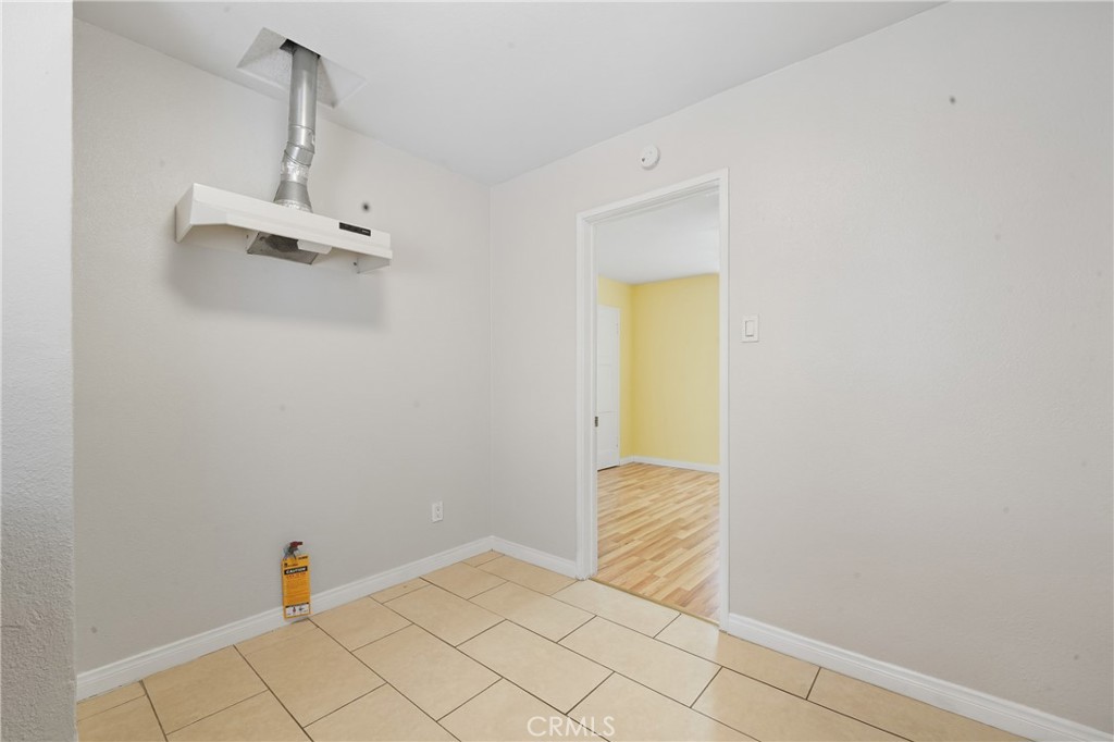 4539 E 53rd St Property Photo 27