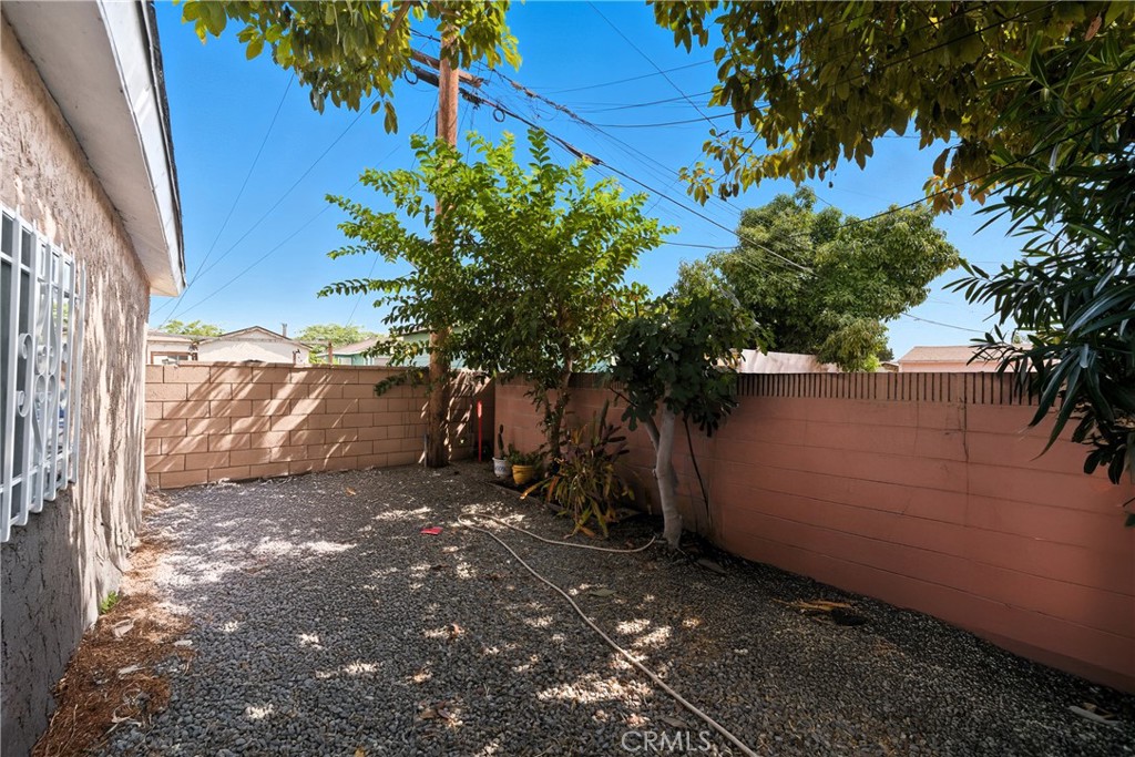 4539 E 53rd St Property Photo 39