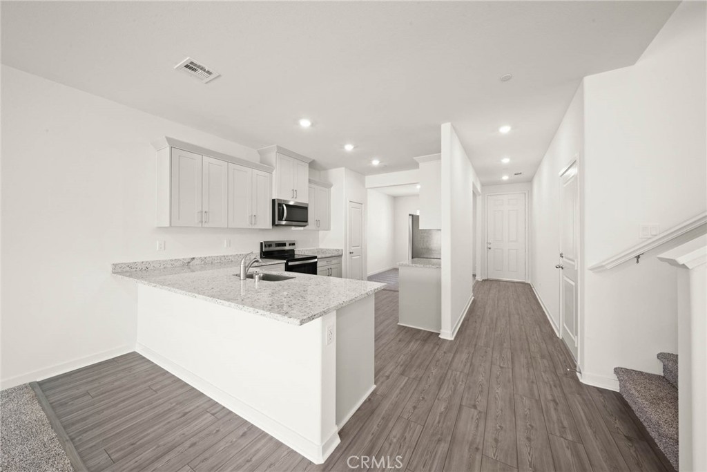 80548 Anacapa Drive Property Photo 10