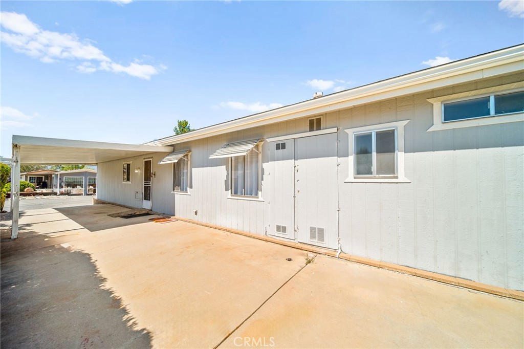 33990 Harvest Way Property Photo 3