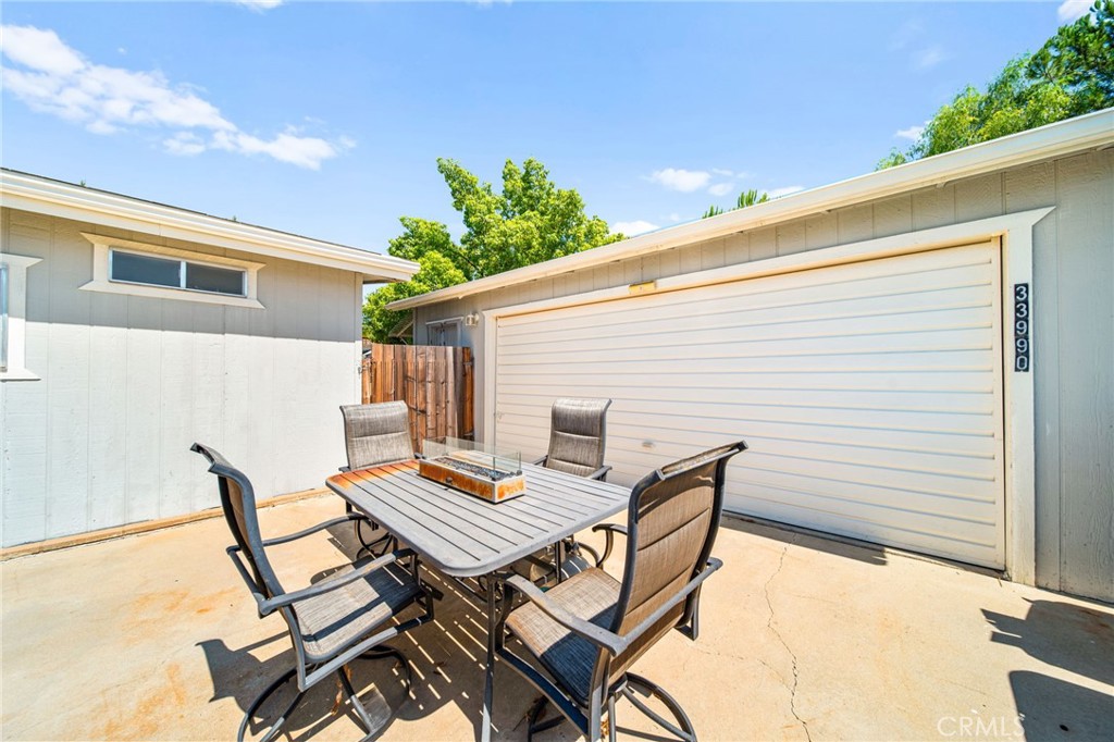33990 Harvest Way Property Photo 5