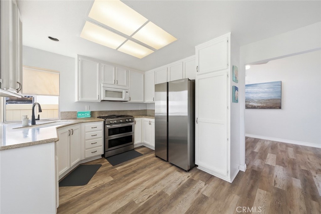 28232 Palm Villa Drive Property Photo 6