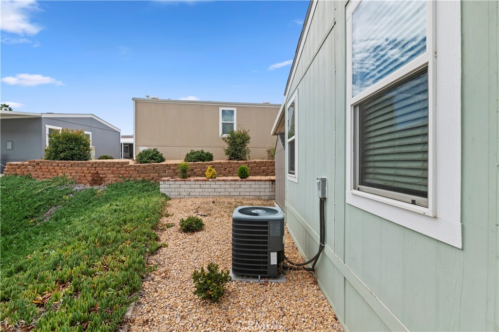1536 S State St 144 Property Photo 5