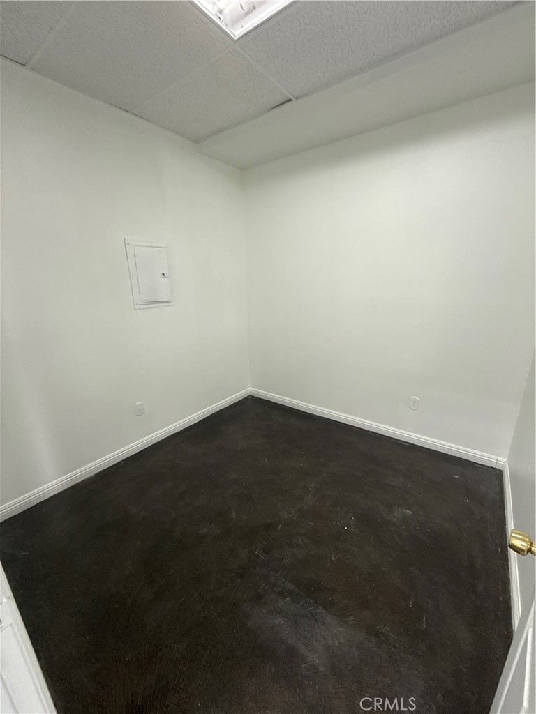 420 S Riverside Property Photo 6